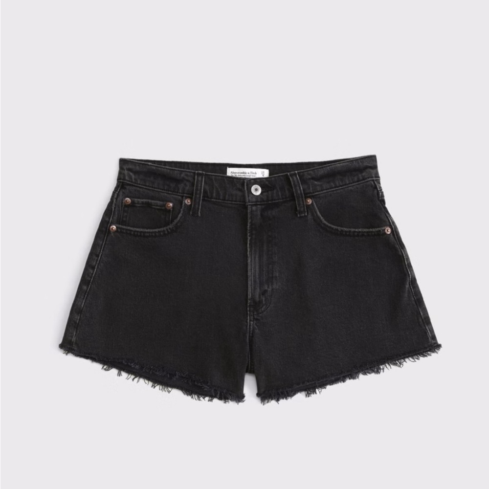 Abercrombie & Fitch High Rise 90s Cutoff Short